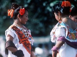 El baile de Yucatán trasladó al público a principios de siglo XX. ARCHIVO  /