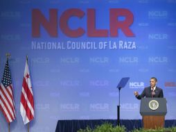 Jóvenes gritaban a Obama 'Sí tu puedes!... Sí tu puedes!... Sí tu puedes!...' pidiendo reforma migratoria. AP  /