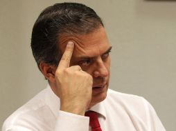 Marcelo Ebrard asegura que no ha buscado ni tiene pensado acercarse al Partido Nueva Alianza. A. CAMACHO  /