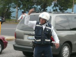 Un policía de Vialidad en Guadalajara. EL INFORMADOR  /