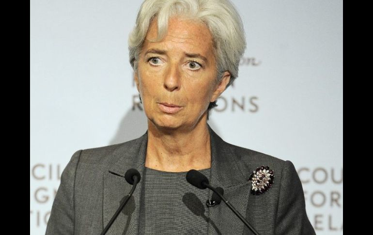 Lagarde advirtió que recortes al gasto 'indebidamente apresurados' podrían afectar el ritmo de recuperación en la economía de EU. EFE  /
