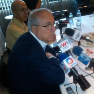 Martínez Mora se registra como aspirante a la presidencia estatal del PAN