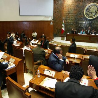 Diputada pide poner orden en nómina del Congreso local