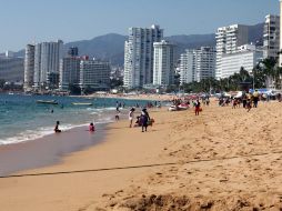 En los destinos de playa la cifra de turistas en Puerto Escondido, Oaxaca, aumentó 61 por ciento. ARCHIVO  /
