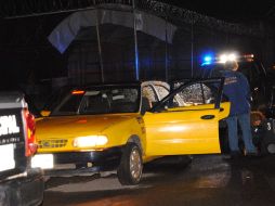 El taxista cayó sin vida a 100 metros de donde ocurrió la agresión. O. RUVALCABA  /