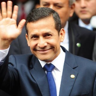 Ollanta Humala asume presidencia de Perú