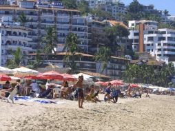 Entre Puerto Vallarta y la Riviera Nayarit suman una oferta hotelera de 30 mil habitaciones. ARCHIVO  /