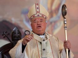 Pese a la pólemica, el Gobierno estatal realizará hoy un homenaje al cardenal Juan Sandoval Íñiguez en el Teatro Degollado. A. HINOJOSA  /