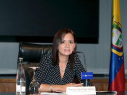 La ministra del ambiente Marcela Aguiñaga afirmó que se espera implementar el sistema en otras actividades contaminantes. ESPECIAL  /