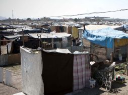 El número de pobres pasó de 48.8 millones a 52 millones de mexicanos entre 2008 y 2010, según el Coneval. ARCHIVO  /