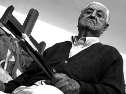 Jorge Chávez Carrillo en su estudio, en Colima. M. APARICIO  /