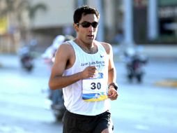 Si desea participar en los JP 2011, debe calificar en la especialidad de los 5 mil metros planos. MEXSPORT  /