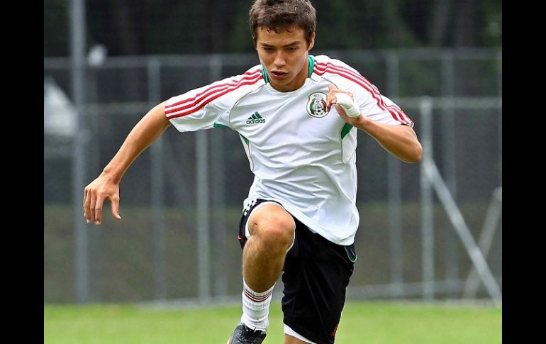 El delantero Erick 'Cubo' Torres, durante sesión de entrenamiento con la Selección mexicana Sub-20. MEXSPORT  /