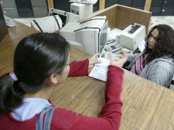 Los beneficios serán tanto para trabajadores sindicalizados como de confianza. ARCHIVO.  /