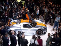 La ganancia operativa del consorcio fue en el primer semestre de mil 70 millones de euros. EFE  /