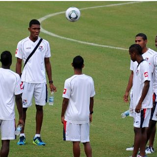 Inicia Panamá entrenamientos para amistoso con Bolivia