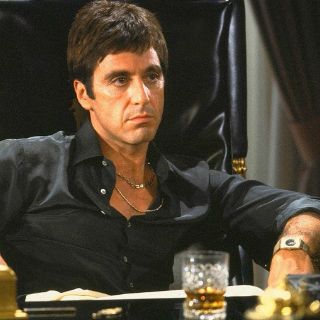 ''Caracortada'' regresa a las marquesinas