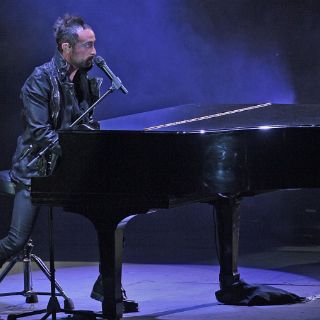 Desea Mario Domm una vida más simple tras ruptura con Yuridia