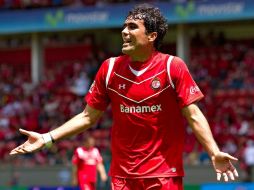 El jugador del Toluca, Edgar Dueñas, quedó suspendido tras ser expulsado en el partido contra América. MEXSPORT  /