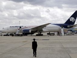 Aeroméxico completó el primer vuelo comercial transatlántico con biocombustibles que terminó en Madrid, España. EFE  /