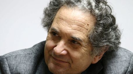 El autor recibió el Premio Internacional de Literatura Rómulo Gallegos por su novela ''Blanco nocturno''. EFE  /