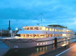 Los cruceros Caribbean Princess y Carnival Liberty cancelaron su visita al puerto de San Juan. ARCHIVO  /