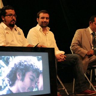 C7 estrena programación