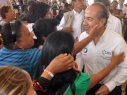 El Presidente llamó al gobierno michoacano para unir esfuerzos rumbo a los comicios de noviembre. NOTIMEX  /
