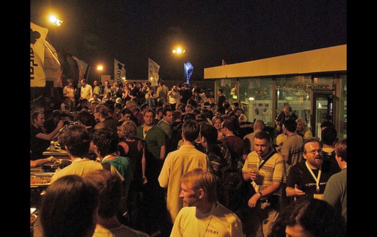 Partipan internautas de países como Bolivia, Venezuela, Chile, Nepal, Uzbekistán, India, China y Macao. ESPECIAL  /