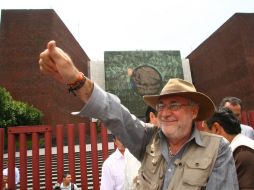 Afuera del Palacio Legislativo de San Lázaro, Javier Sicilia anunció que no entraría a dialogar con diputados que lo esperaban. NTX  /