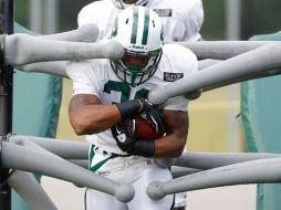 En el campamento de los Jets de Nueva York modificaron ayer los horarios de sus entrenamientos. AP  /
