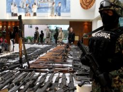 El operativo “Rápido y Furioso” permitió el paso ilegal de armas a México. ARCHIVO  /