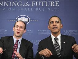 Obama y el Consejo de Asesores Económicos participan en una sesión en Cleveland. AP  /