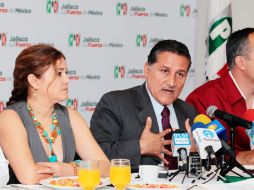 Diputados del PRI en rueda de prensa. NTX  /