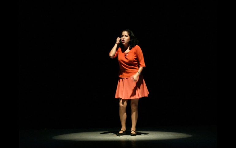 El teatro es usado como recurso para prevenir el tráfico de mujeres. ARCHIVO  /