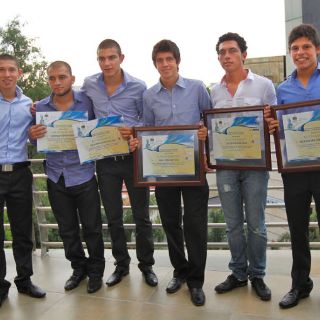 Reconocen a campeones Sub-17