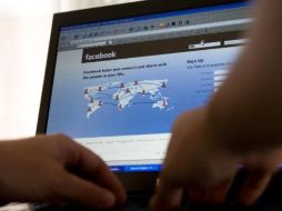 En internet abundan los mensajes de indignación contra los autores de los destrozos. AP  /