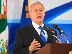 El secretario general de Gobierno, Fernando Guzmán, habló del Subsemun en la entrega de equipo de radiocomunicación. A. GARCÍA  /