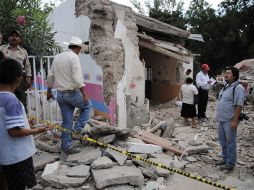 Aspecto de la guardería Belén después de que un camión que trasportaba cemento embistió la estructura. EFE  /