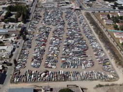 Vista de uno de los depósitos del IJAS, donde se almacenan los vehículos recuperados de robo. ARCHIVO  /