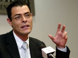 Iván Argüelles (foto) y Rafael González Pimienta acudieron ayer a la firma del Pacto de Civilidad. A. CAMACHO  /