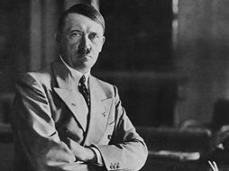 En la trama dan a conocer la veta artística poco conocida de Hitler, quien aspiraba a ser un gran pintor. ESPECIAL  /