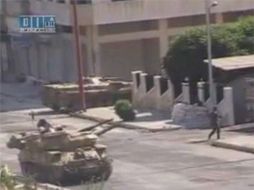 La retirada del Ejército fue un guiño a la comunidad internacional, pero el ataque contra Homs aplastó las esperanzas de paz. REUTERS  /