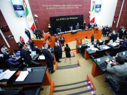 Aspecto de la sesión de ayer en la Comisión Permanente en el Senado. NTX  /