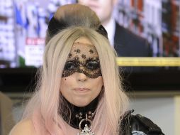Cher comentó que cantar con Gaga será genial. REUTERS  /