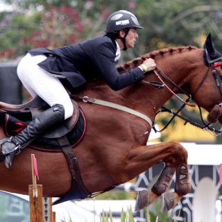 Saúl Moreno es líder, Juan Vicente Mendoza segundo