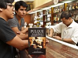 Con menos de 25 años de edad, los hermanos Montiel (Adrián y Facundo) se han convertido en promotores del pulque. E. PACHECO  /