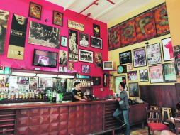 Gramófonos, consolas y acetatos distribuidos en la pared, son algunos de los elementos que forman parte del proyecto. E. BARRERA  /