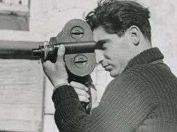 Robert Capa es el seudónimo del fotoperiodista nacido en Hungría Andrei Friedmann en 1913. ESPECIAL  /