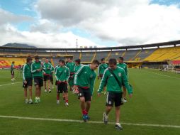 Los seleccionados mexicanos Sub-20 horas antes de enfrentar a Colombia en Bogotá. NTX  /